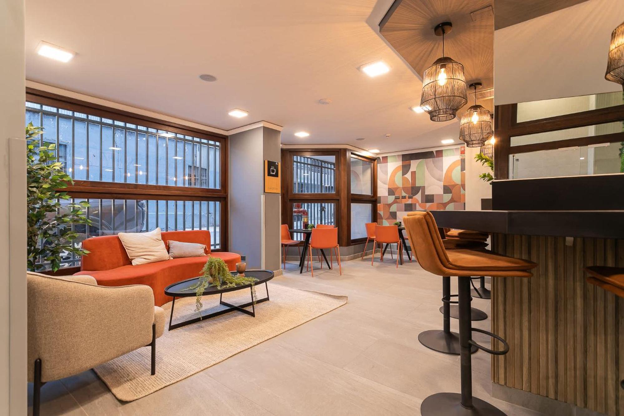 Experience The In Modern Apartamento